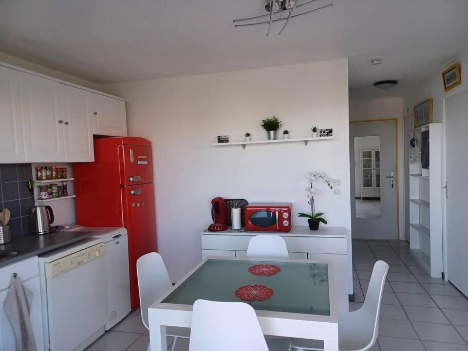 Plain-Pied, Terrasse, Piscine, Pleine Vue Mer, Plage A 6' A Pied, Parking, Wifi フルーリー エクステリア 写真
